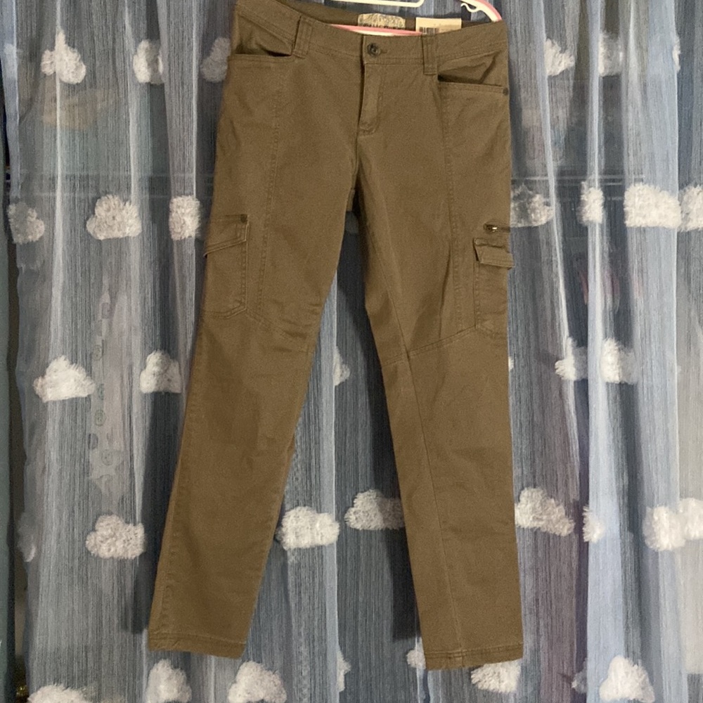 Cargo Pants - Picture 2 of 3